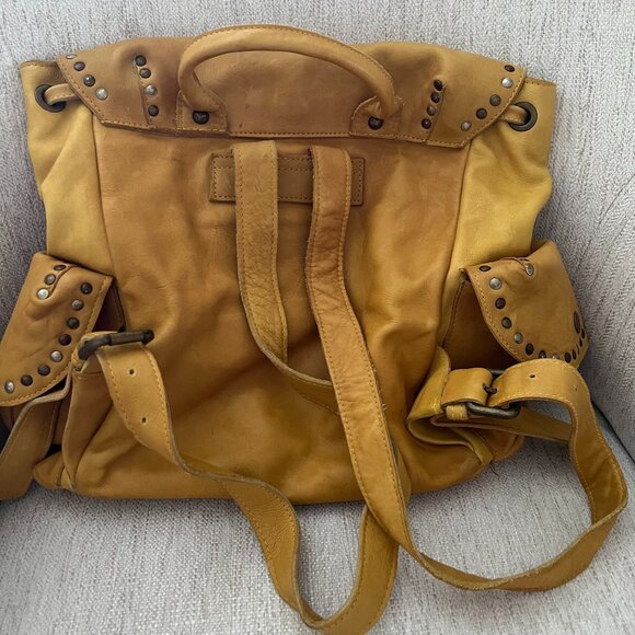 Viola Castellani Leather Backpack w/matching Wallet/wrist purse - Golden Yellow - Picture 2 of 16